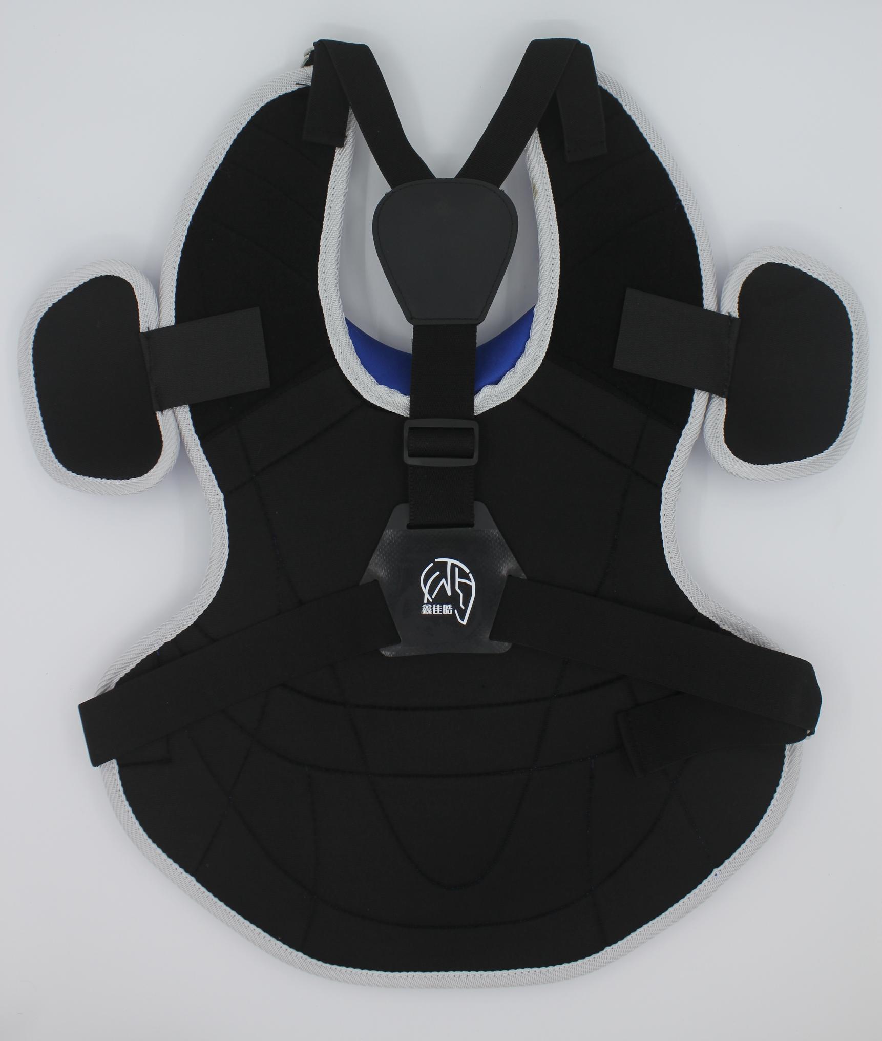 自研护胸1-背面